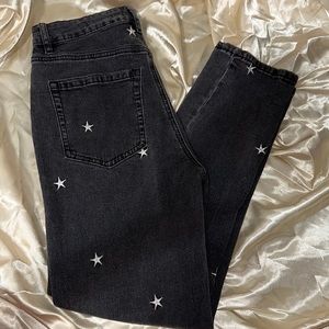 Black mom jeans with stars